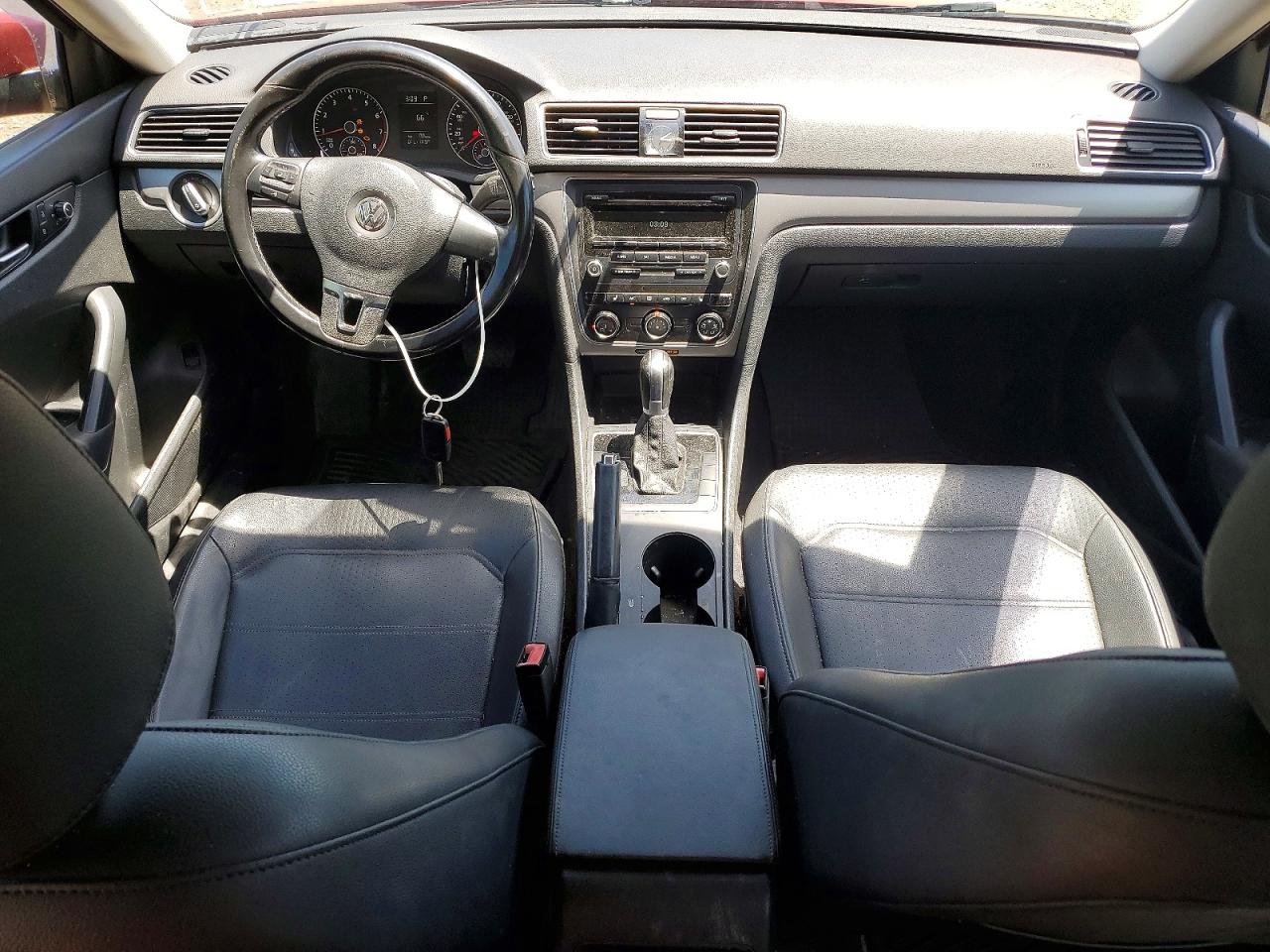 Volkswagen Passat S