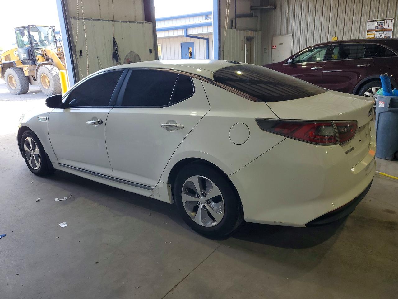 Kia Optima Base