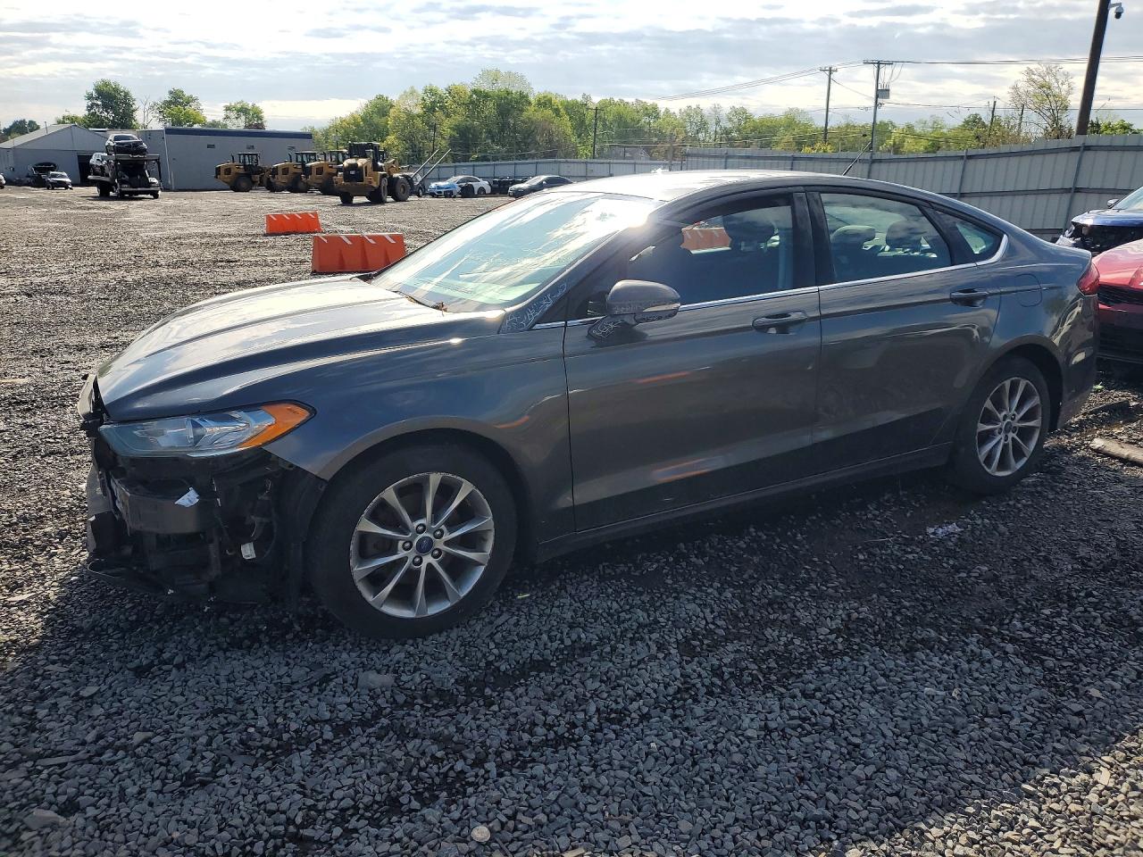 Salvage Ford Fusion Image