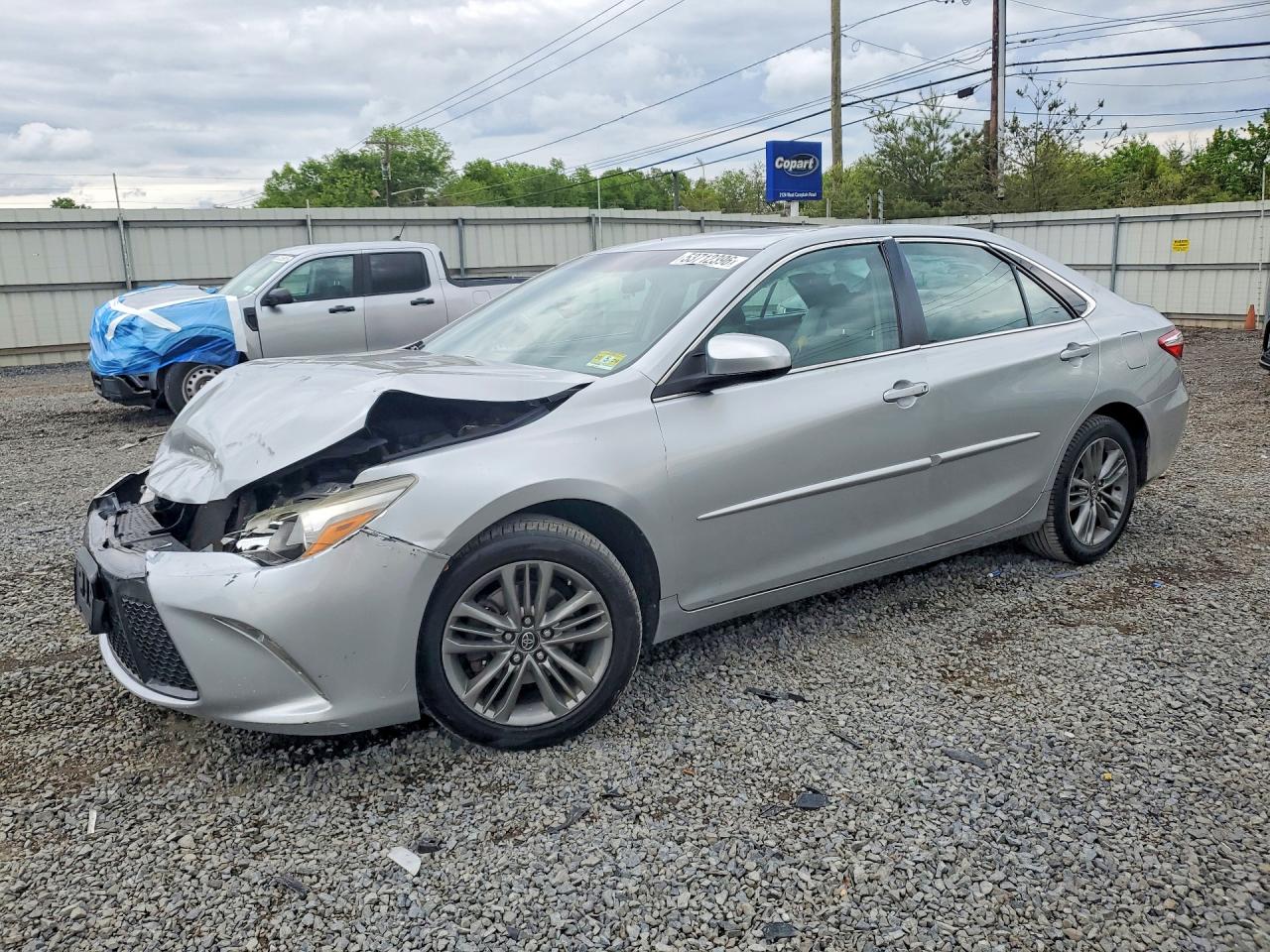 Salvage Toyota Camry Image