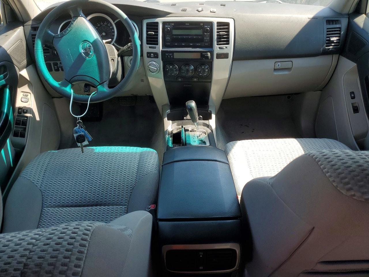 Toyota 4Runner Sr5
