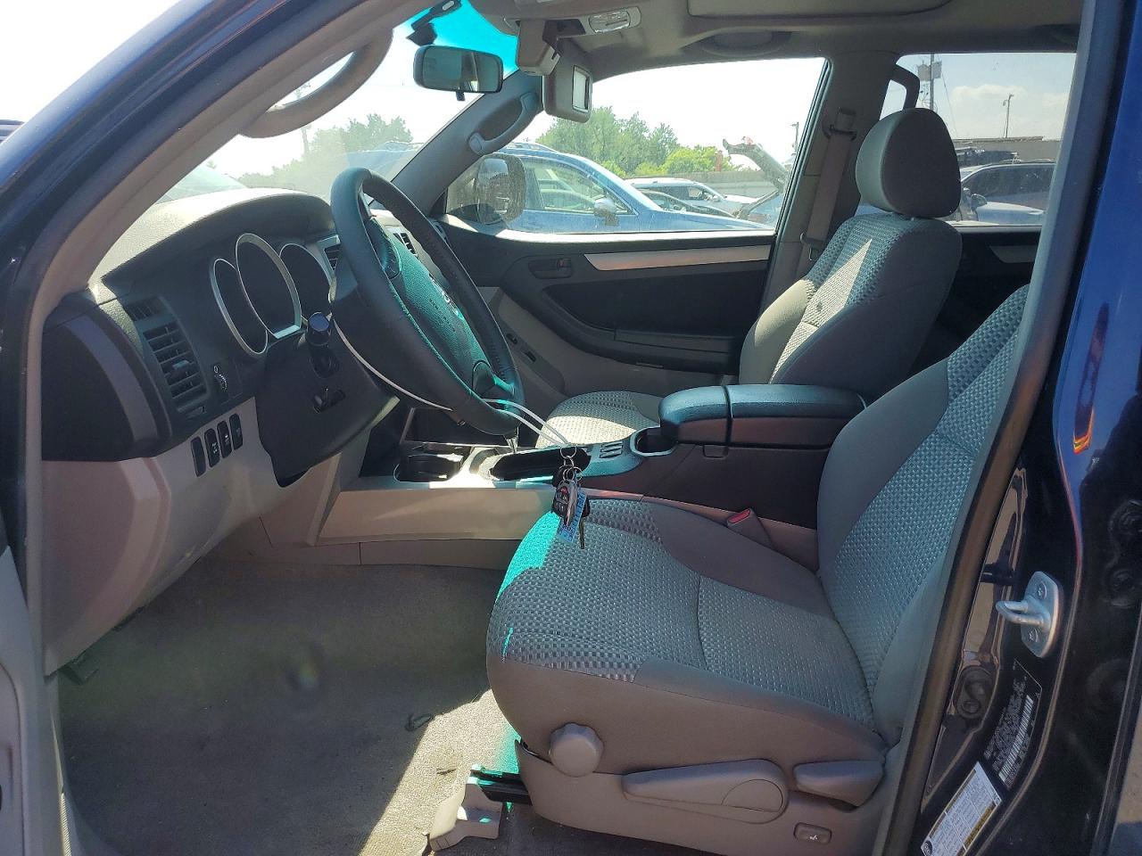 Toyota 4Runner Sr5