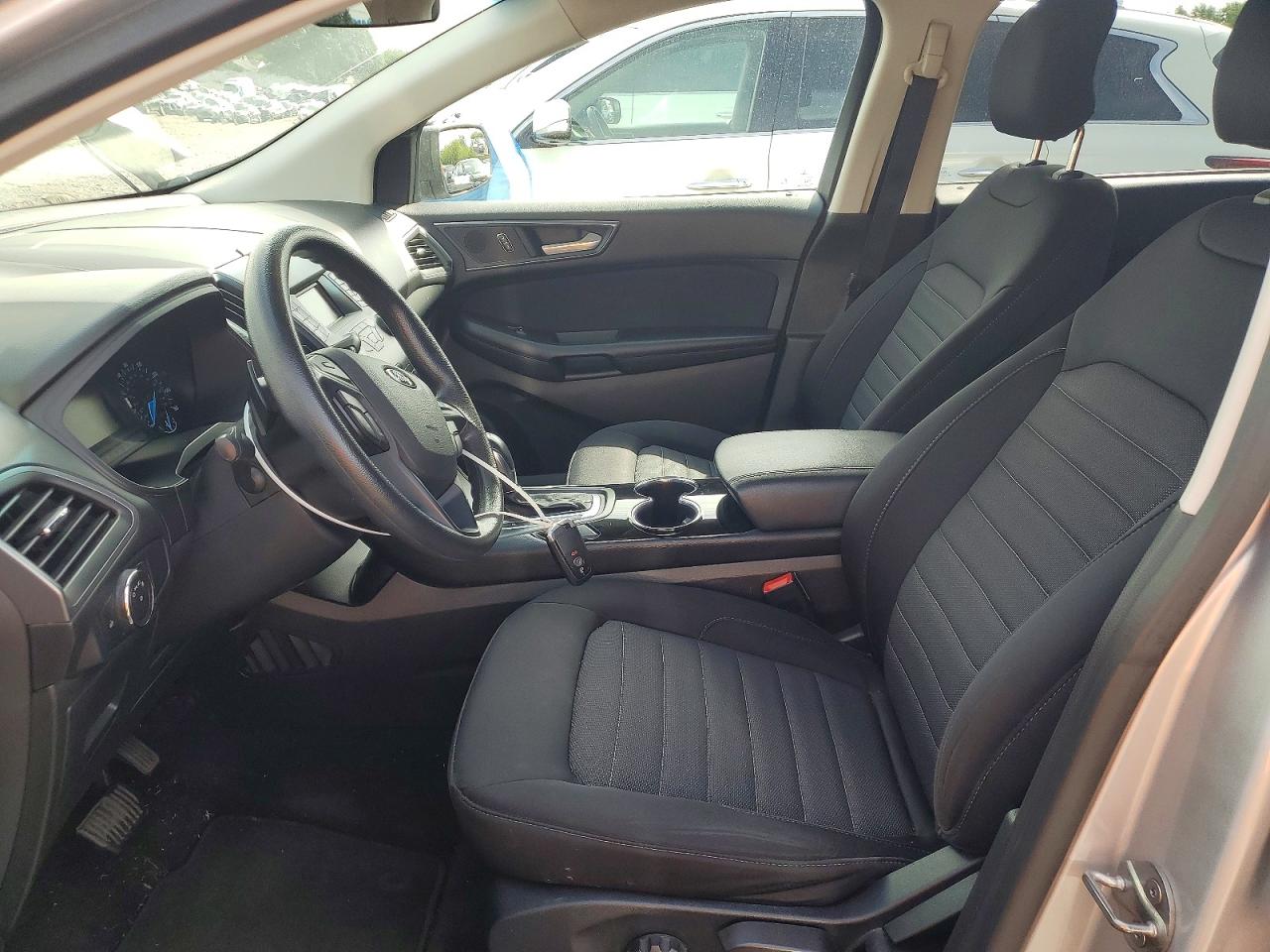 Ford Edge Se