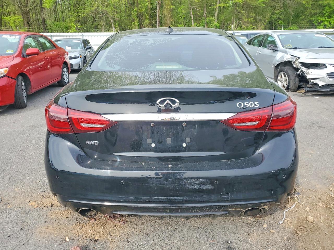 INFINITI Q50 Luxe