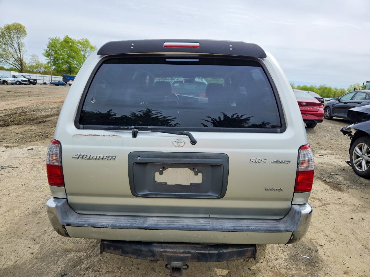 Toyota 4Runner Sr5