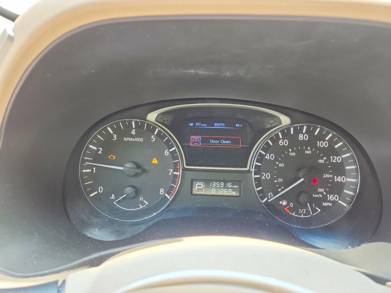 Nissan Pathfinder S