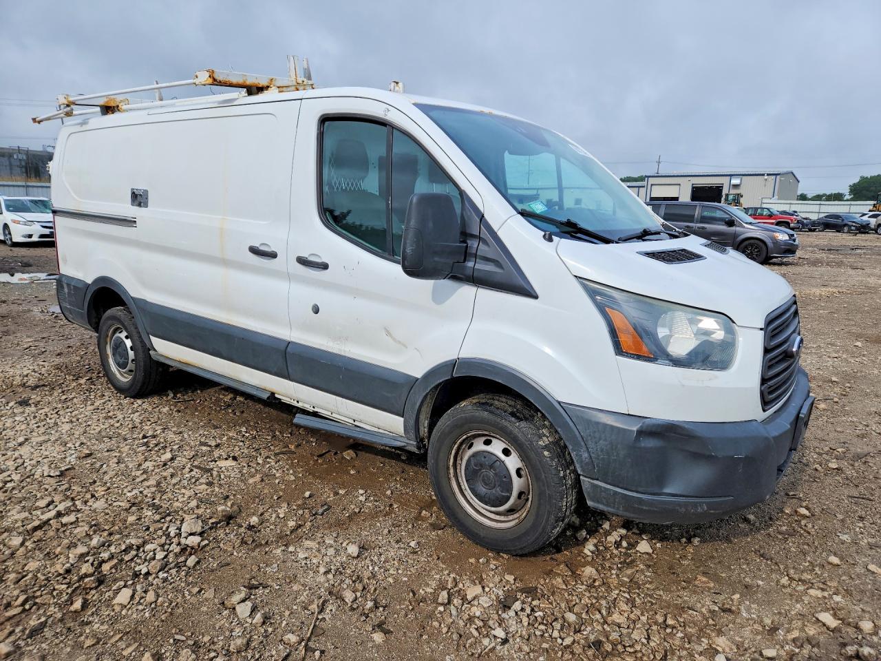 Ford Transit T-250