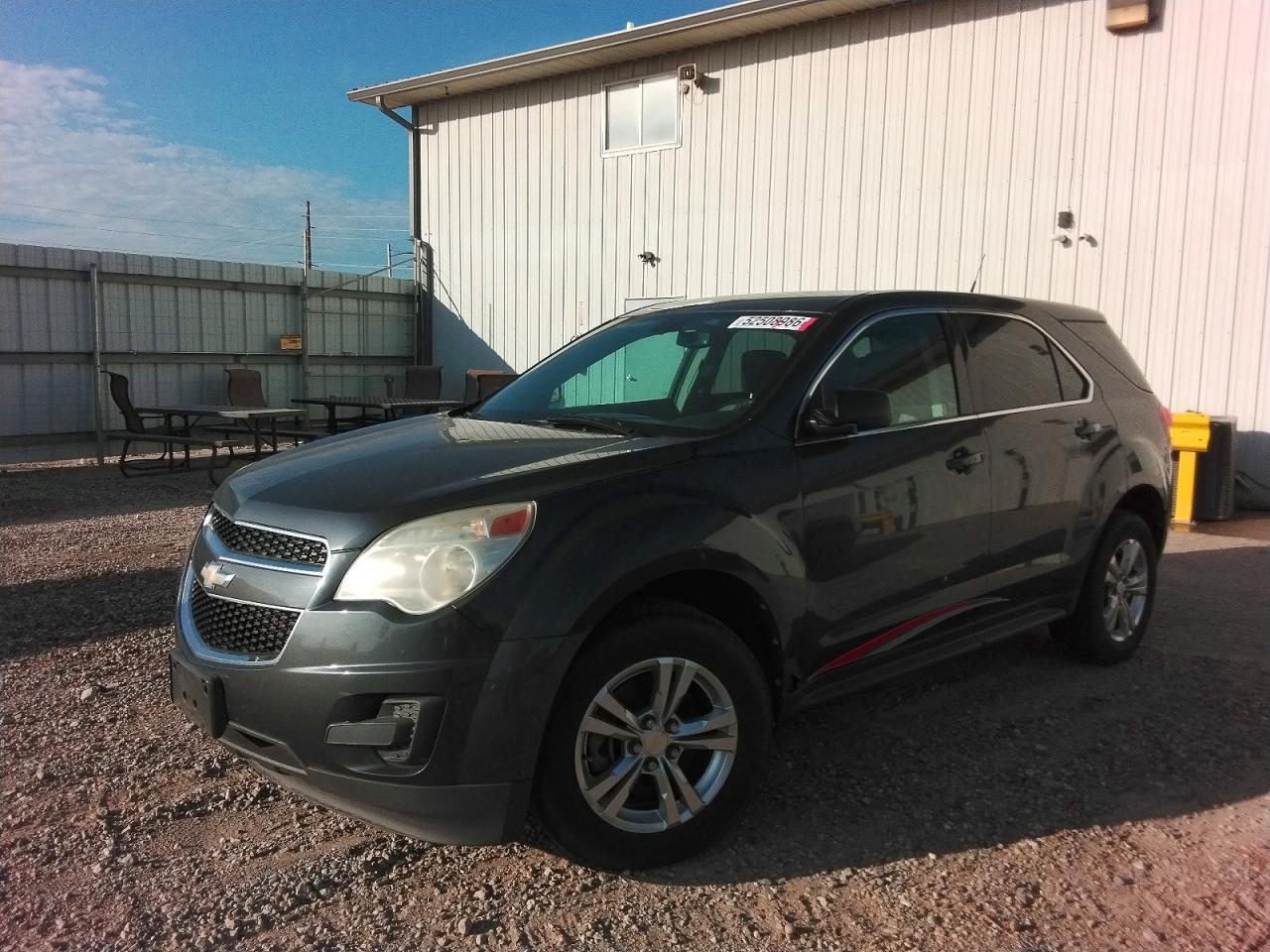 Salvage Chevrolet Equinox Image