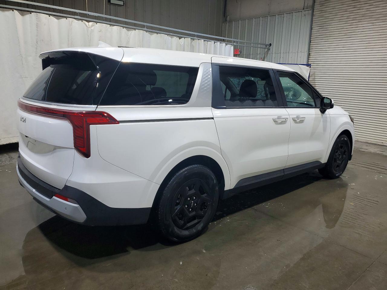 Kia Carnival Lxs