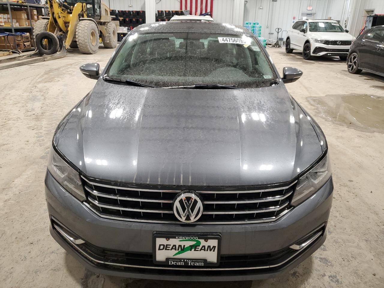 Volkswagen Passat S