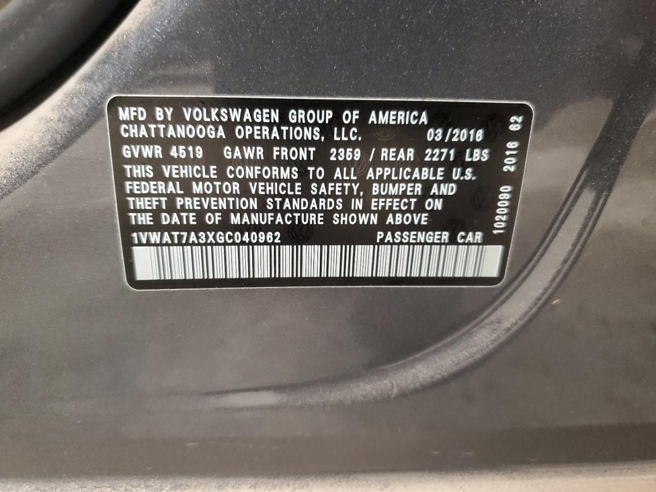 Volkswagen Passat S
