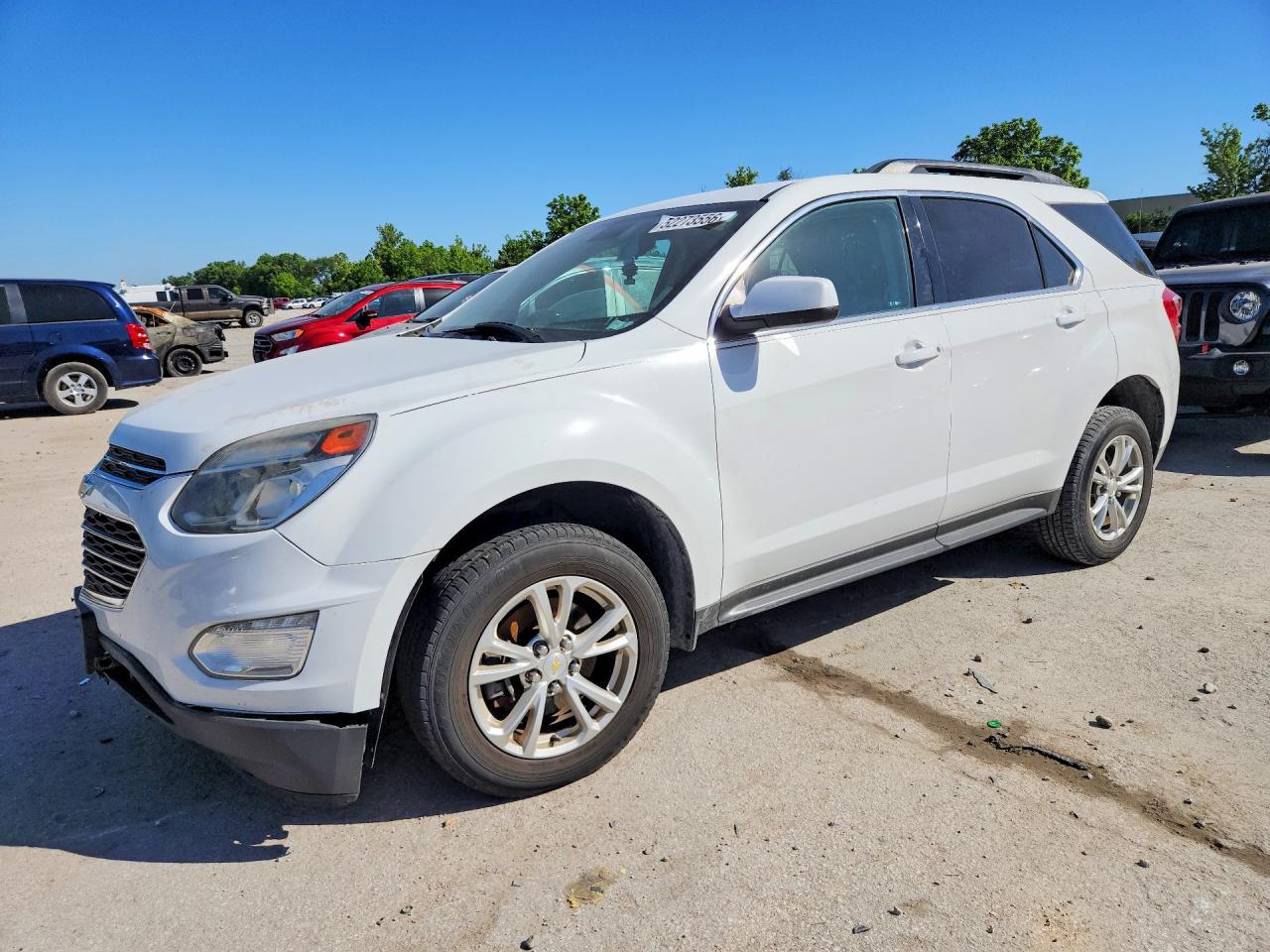 Salvage Chevrolet Equinox Image