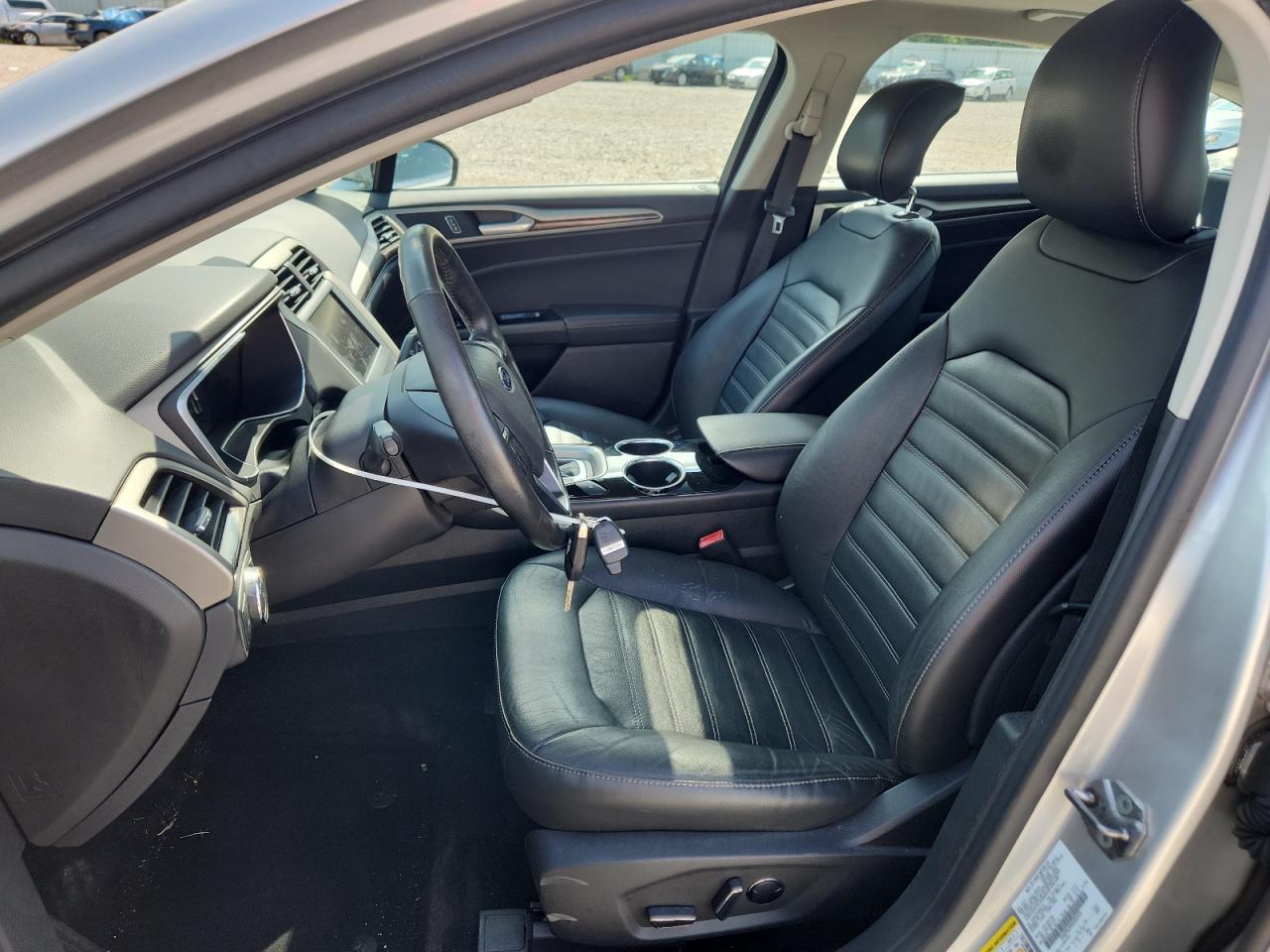 Ford Fusion Se Hybrid
