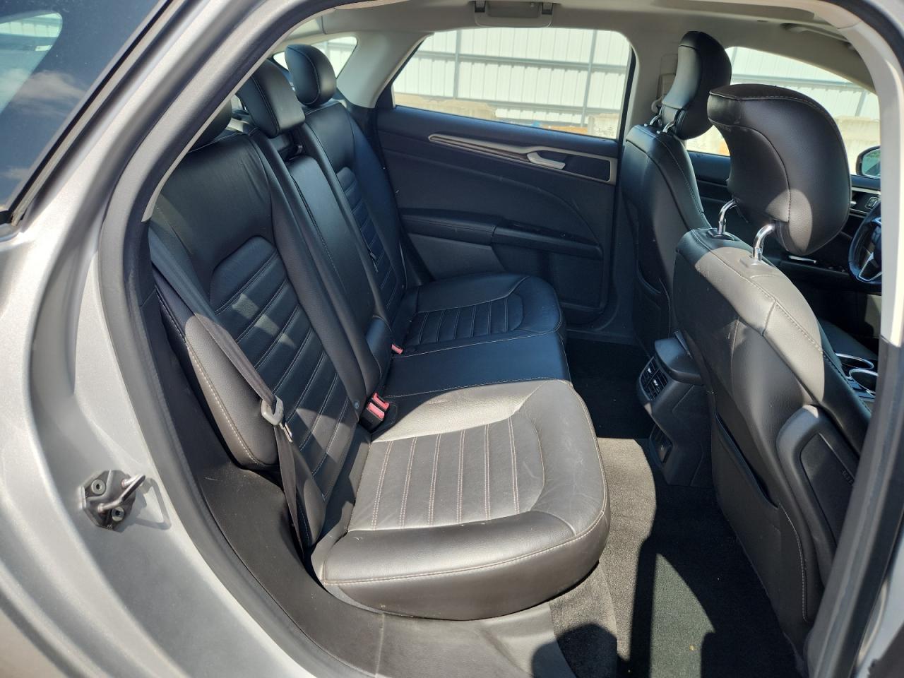 Ford Fusion Se Hybrid