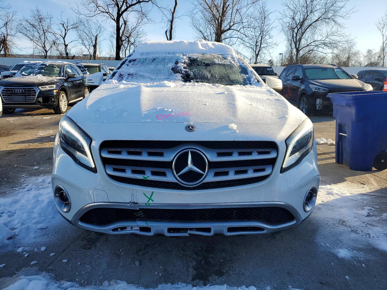 Mercedes-Benz GLA 250