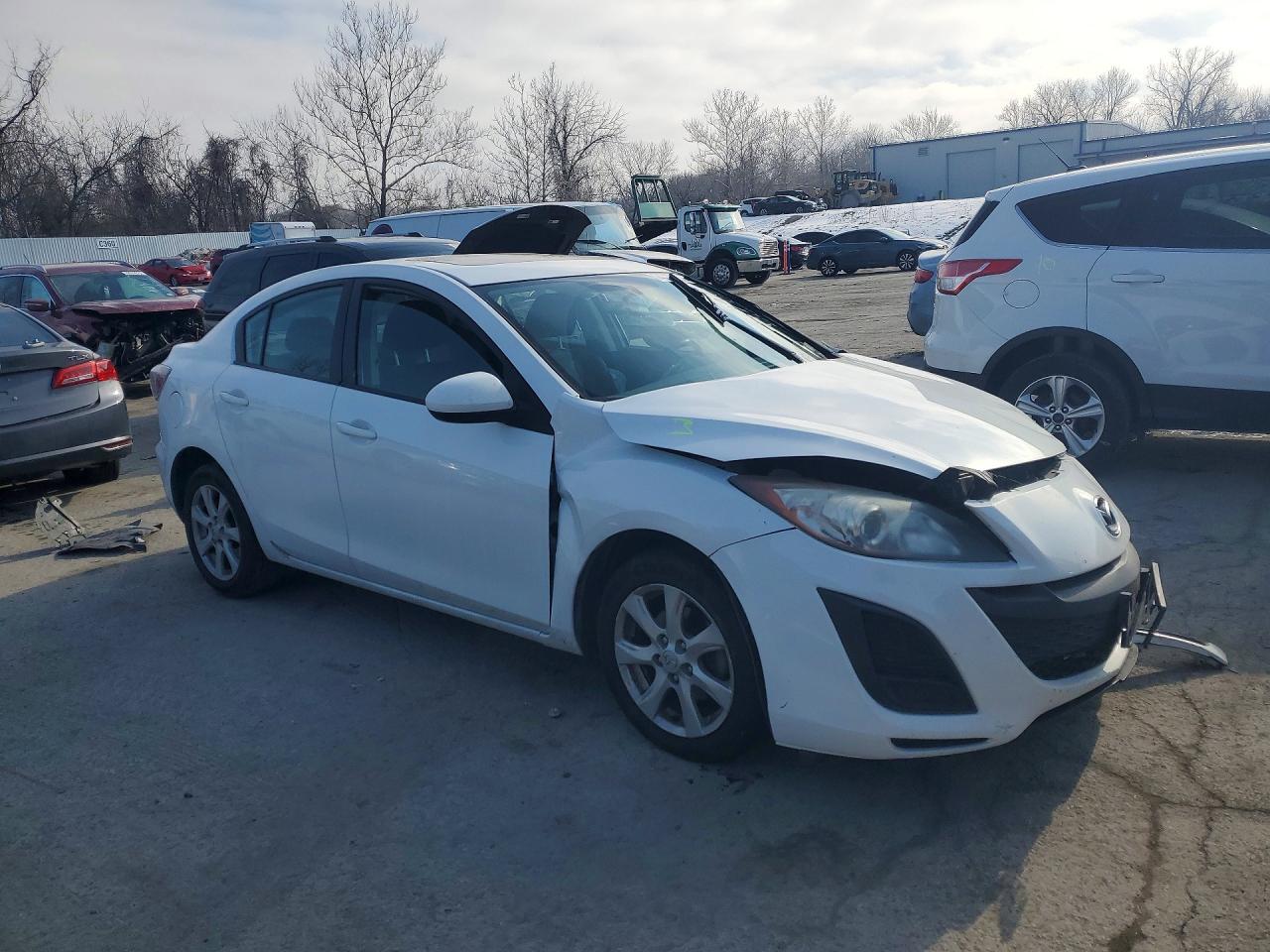 Mazda 3 I
