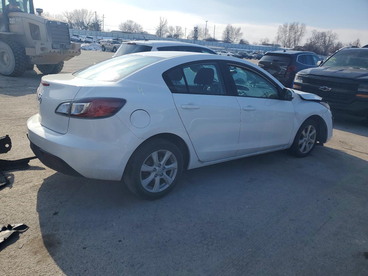 Mazda 3 I