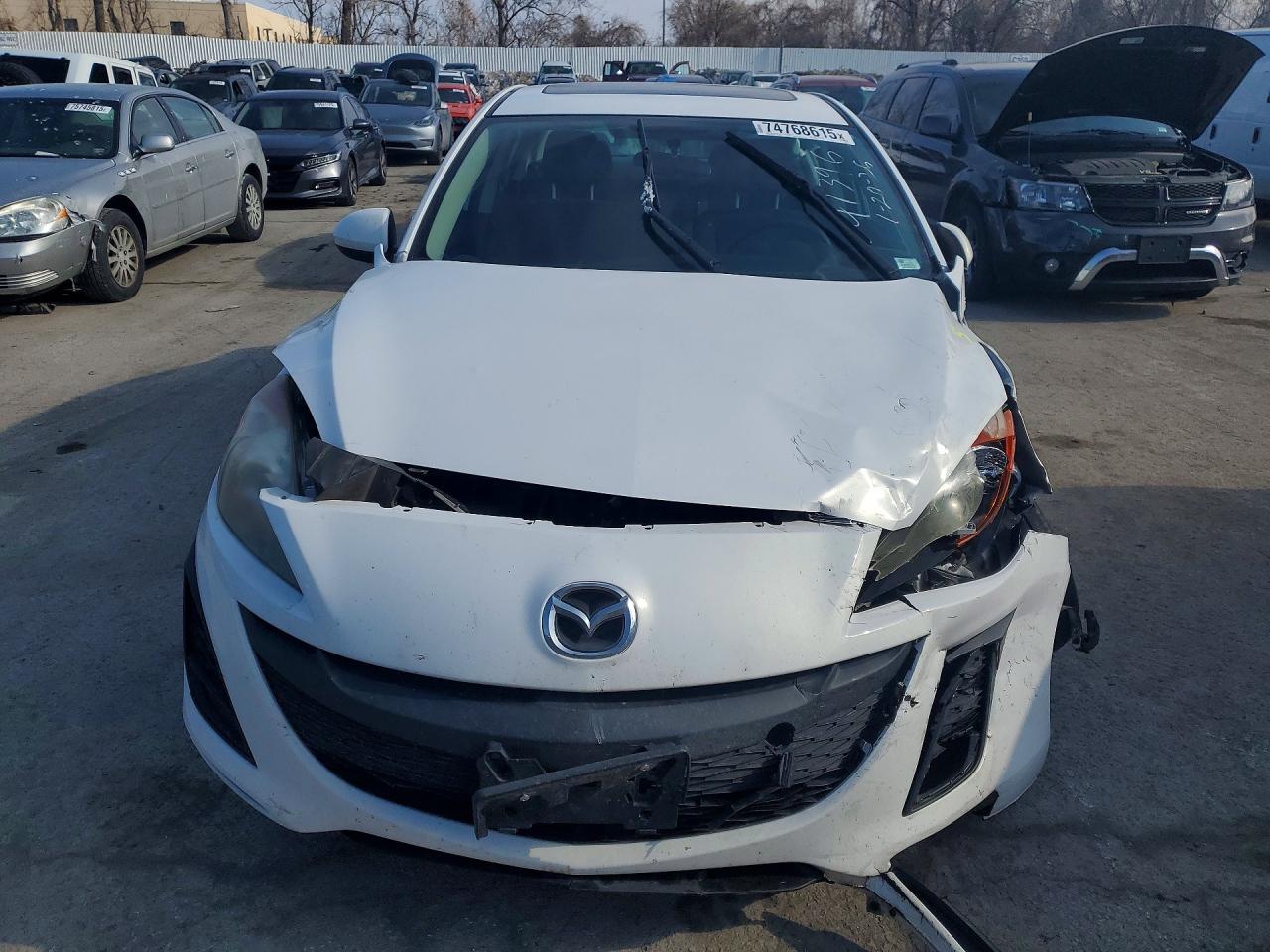 Mazda 3 I