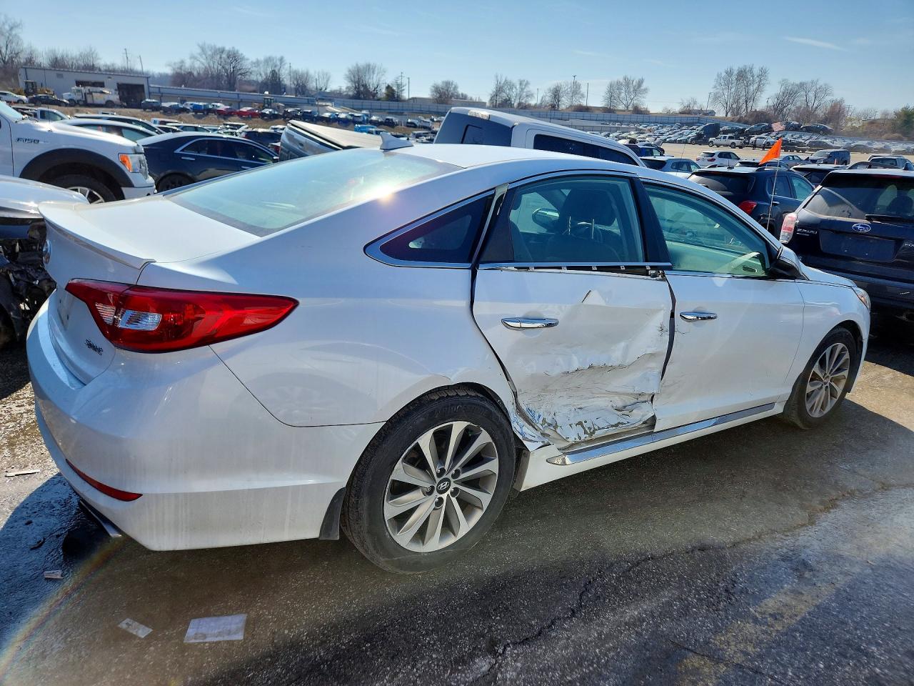 Hyundai SONATA Sport