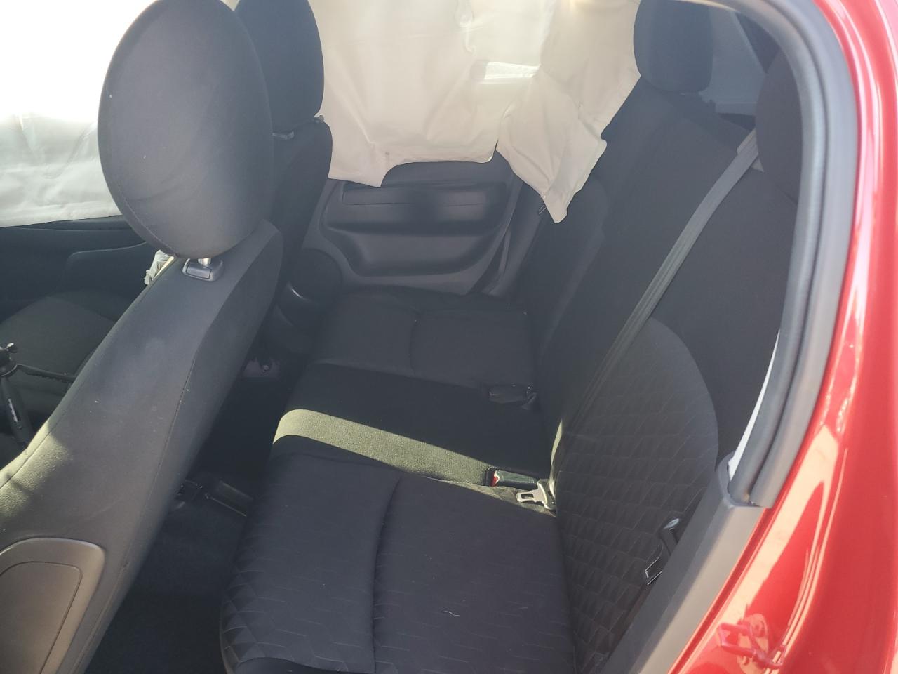 Mitsubishi Mirage Es