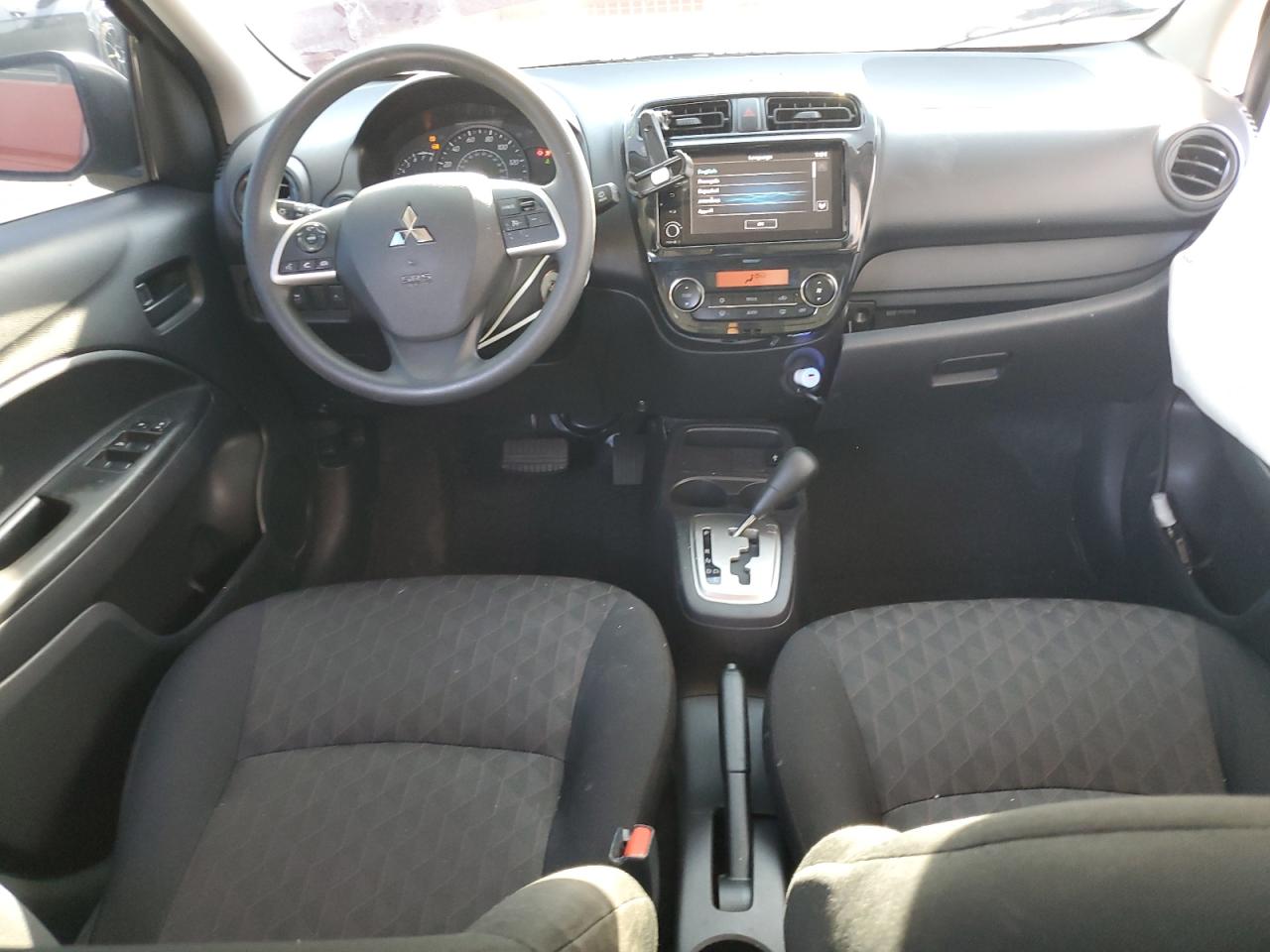Mitsubishi Mirage Es