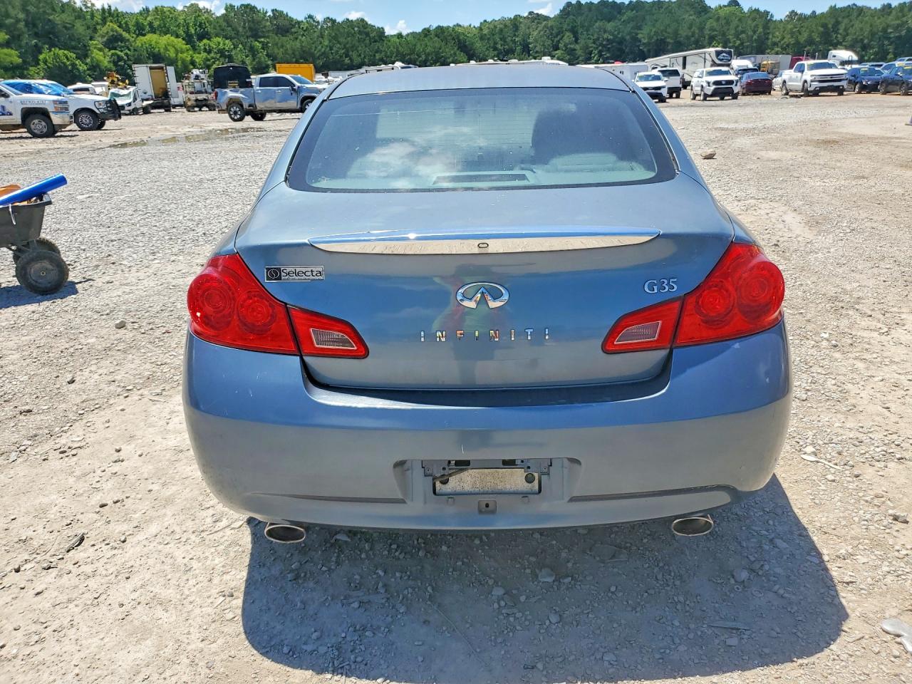 INFINITI G35 Base