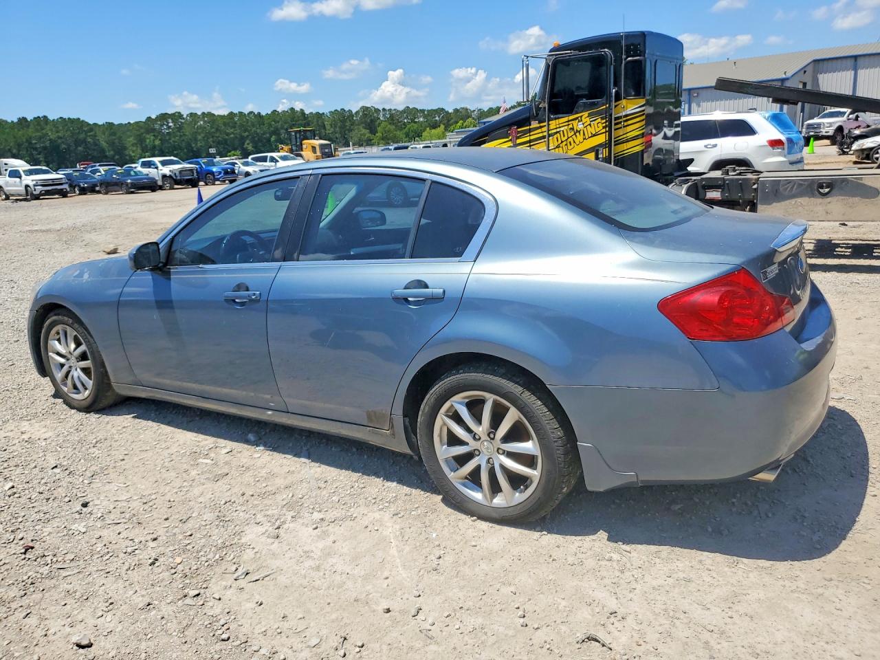 INFINITI G35 Base