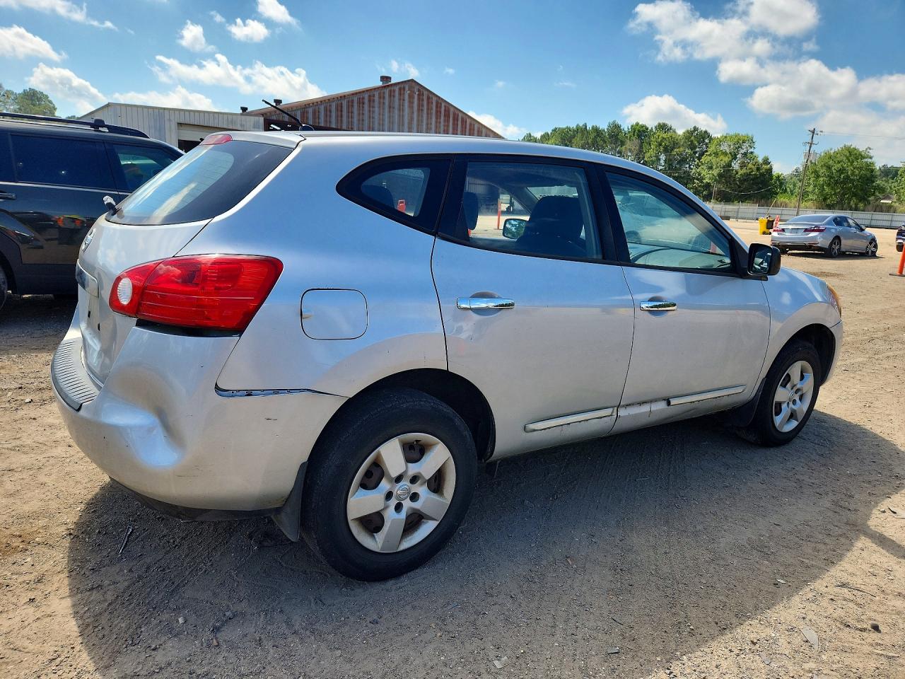 Nissan Rogue S