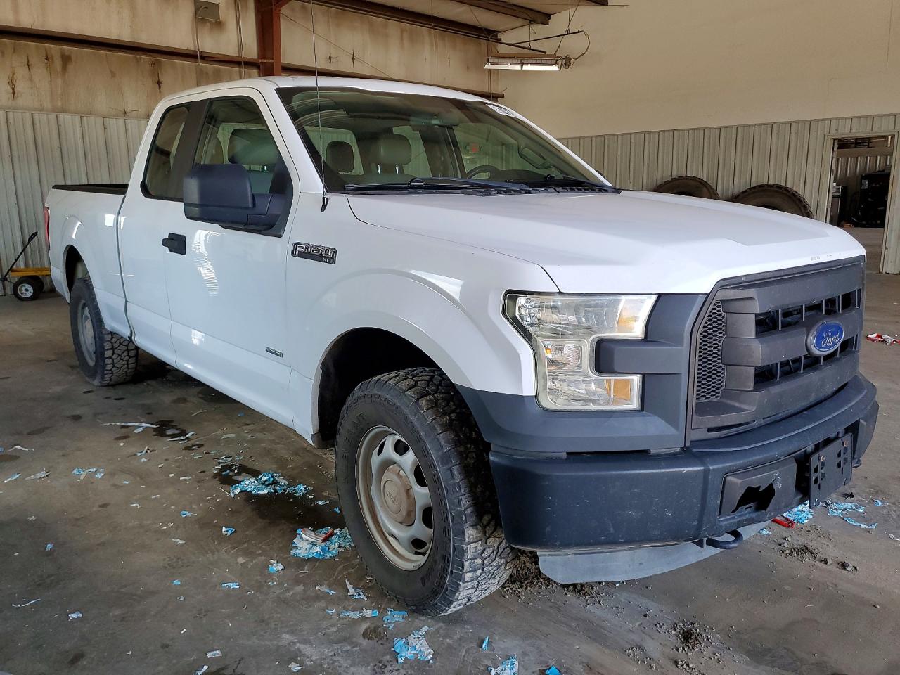 Ford F-150 Super Cab