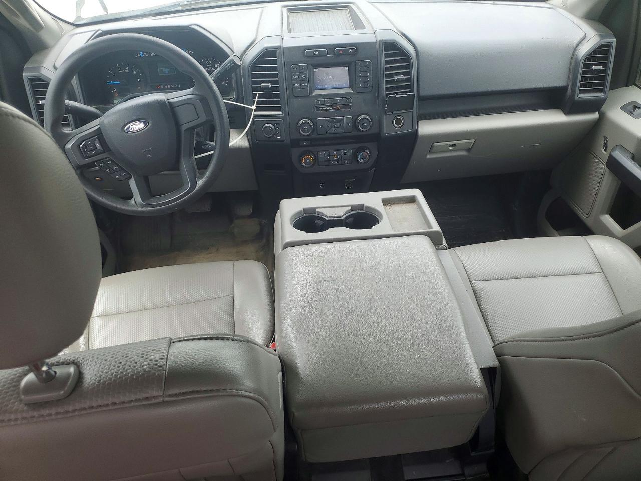 Ford F-150 Super Cab