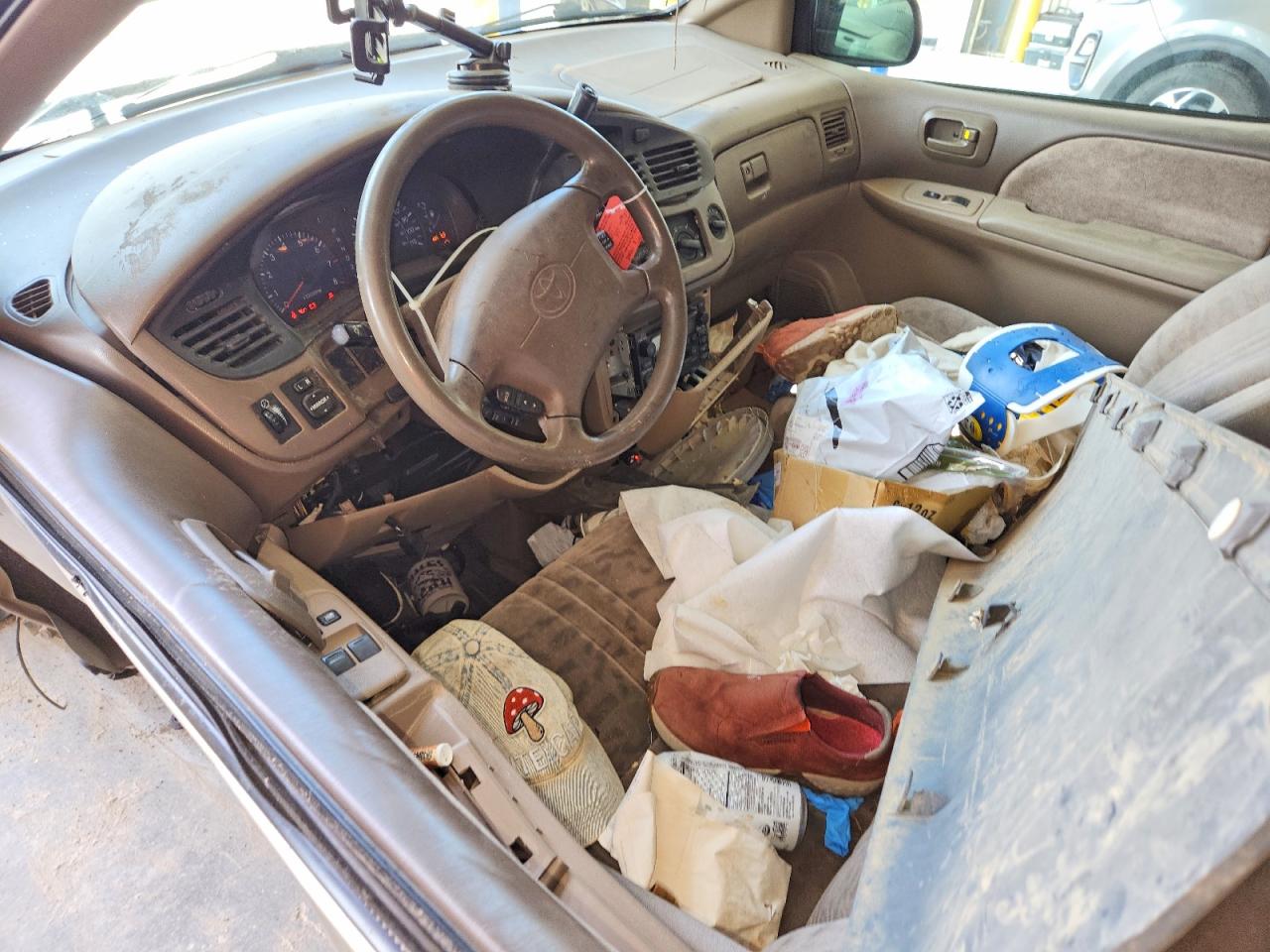 Toyota Sienna Le