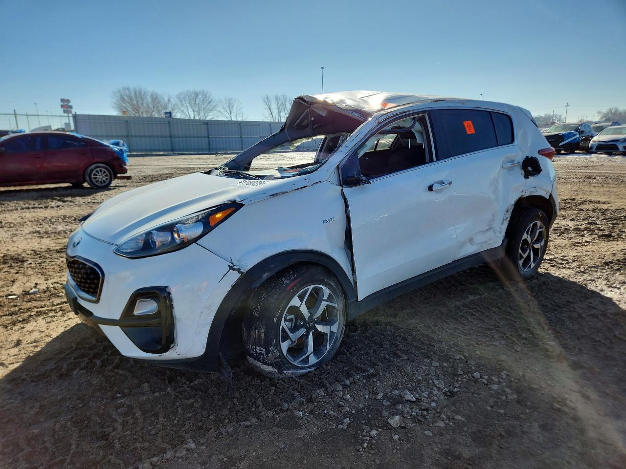 Salvage Kia Sportage Image