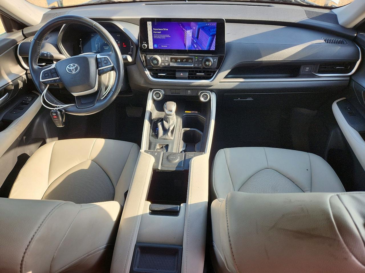 Toyota Grand Highlander Xle
