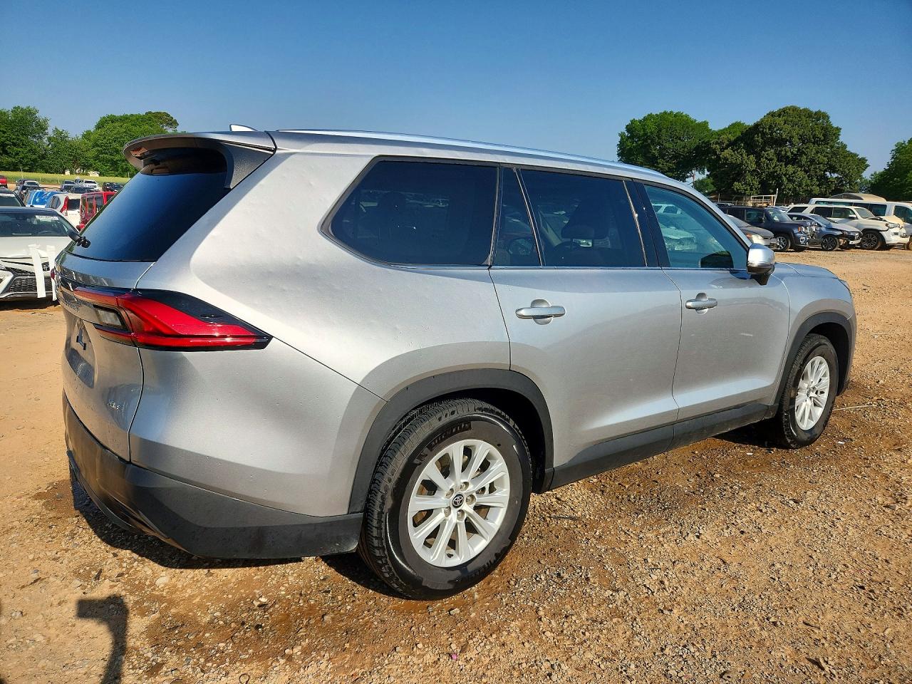 Toyota Grand Highlander Xle