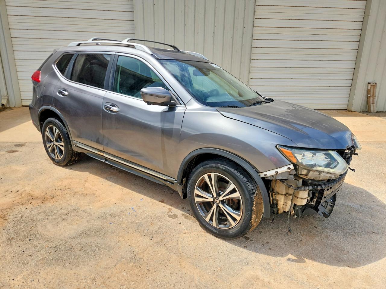 Nissan Rogue S