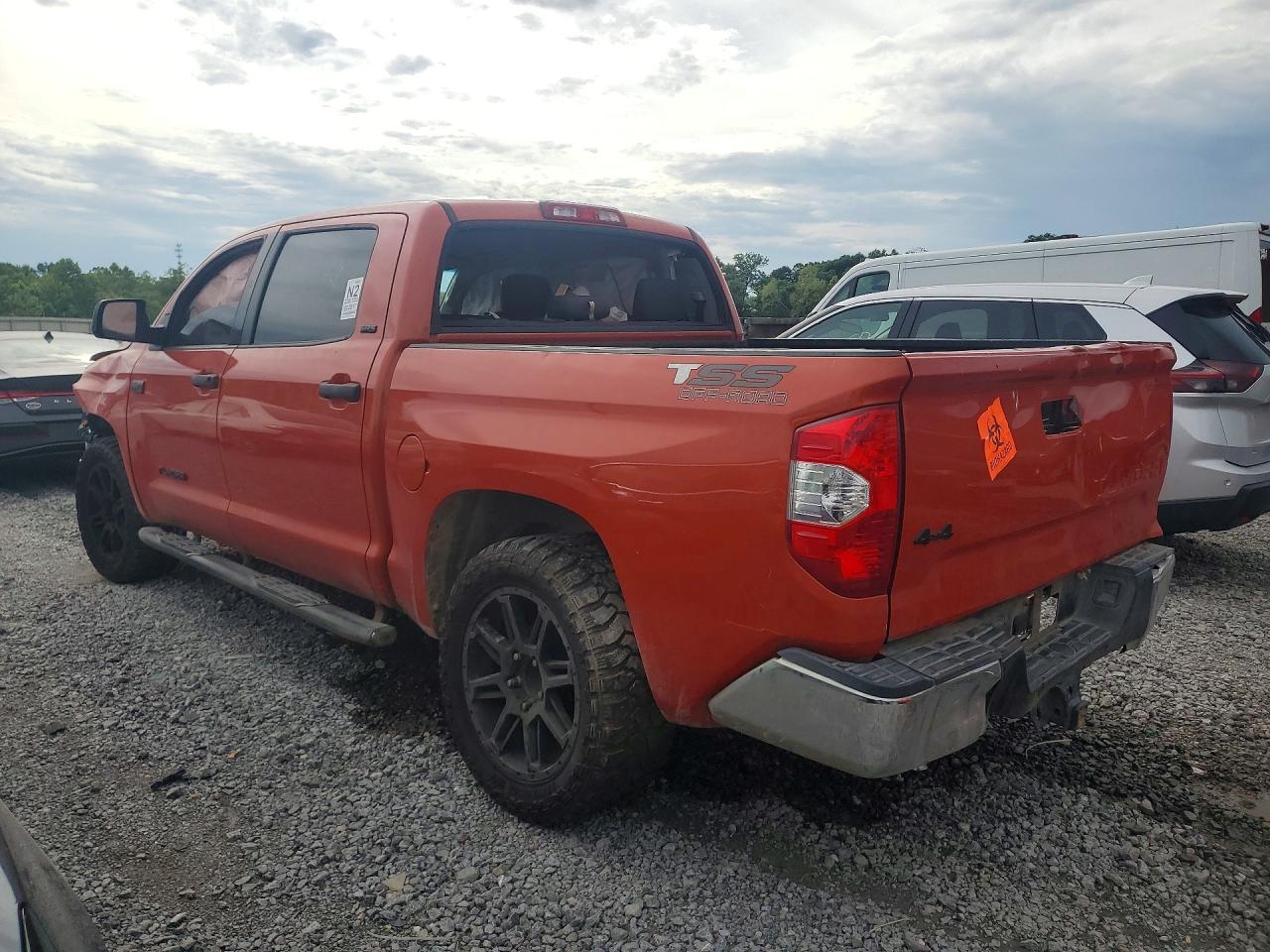 Toyota Tundra Sr5