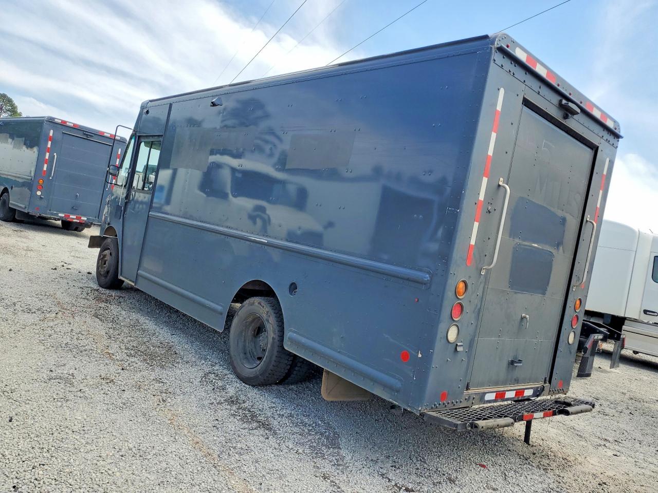 Freigliner Mt45 Chassis