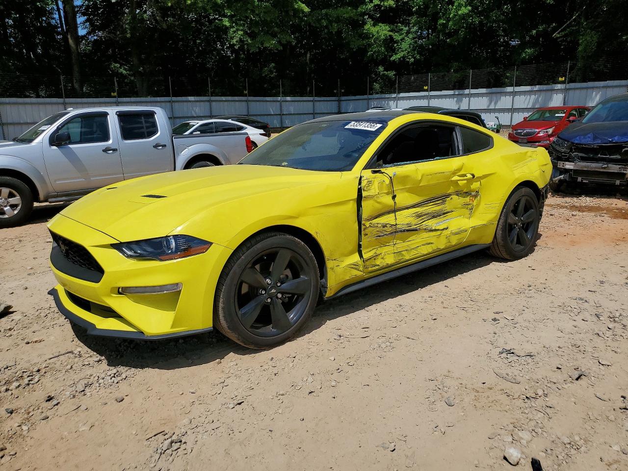 Salvage Ford Mustang Image