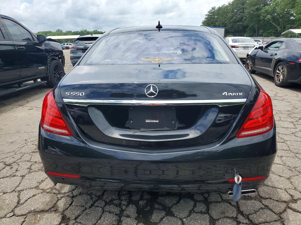 Mercedes-Benz S-Class 550 4matic