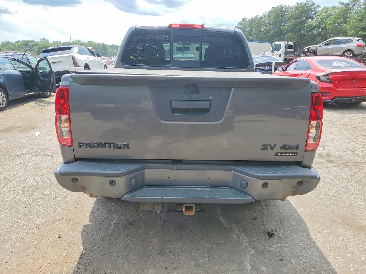 Nissan Frontier Sv