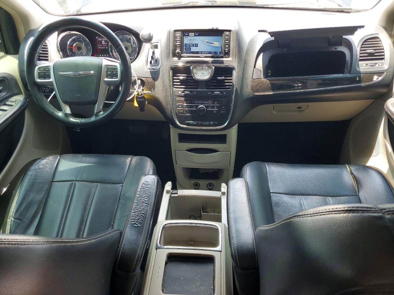 Chrysler Minivan Touring