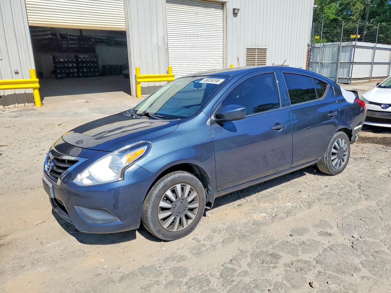 Salvage Nissan Versa Image