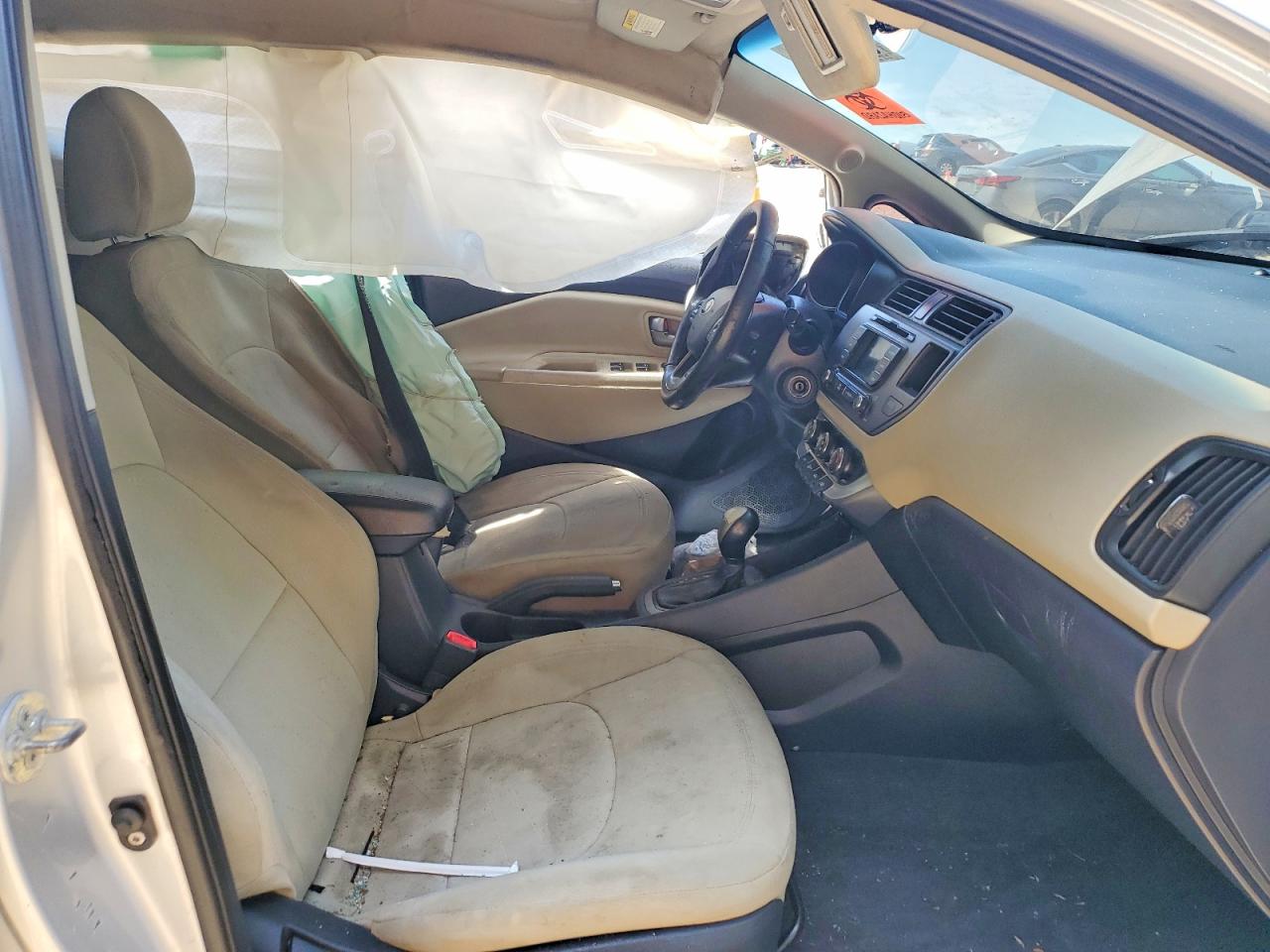Kia Rio Ex