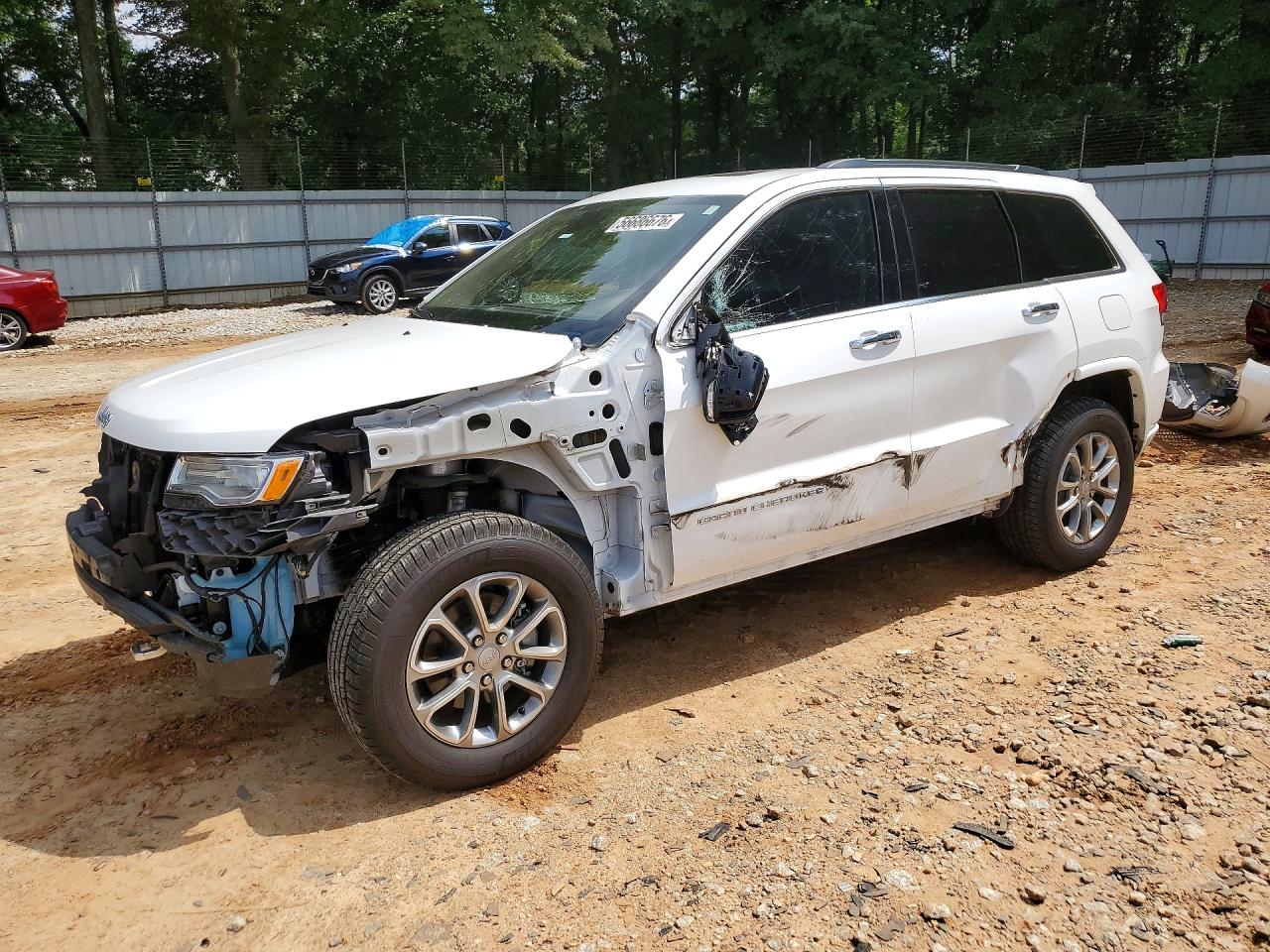 Salvage Jeep Cherokee Image