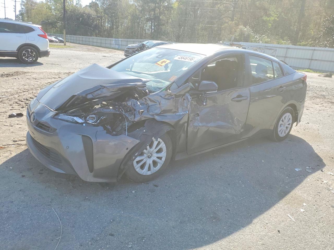 Salvage Toyota Prius Image