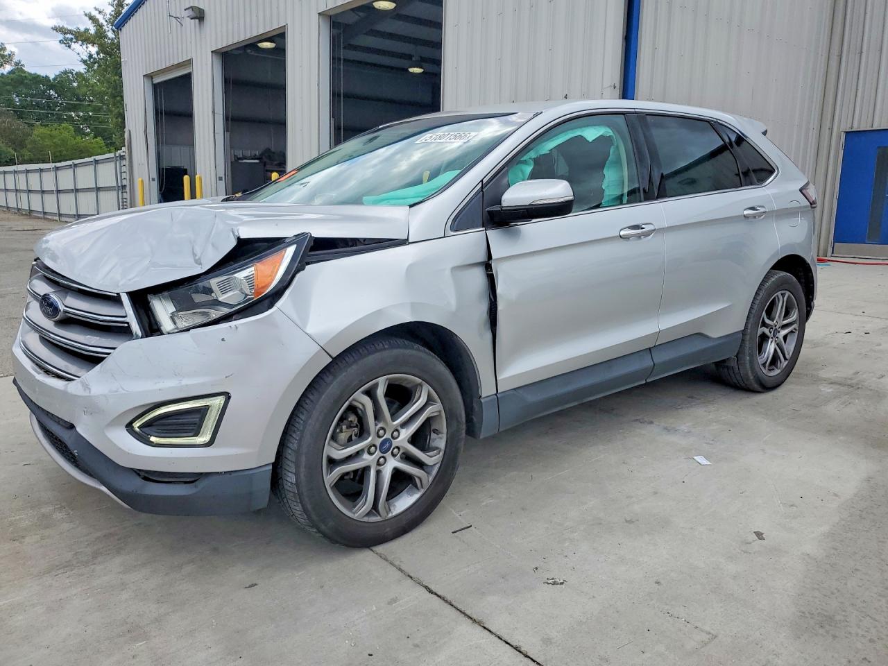 Salvage Ford Edge Image