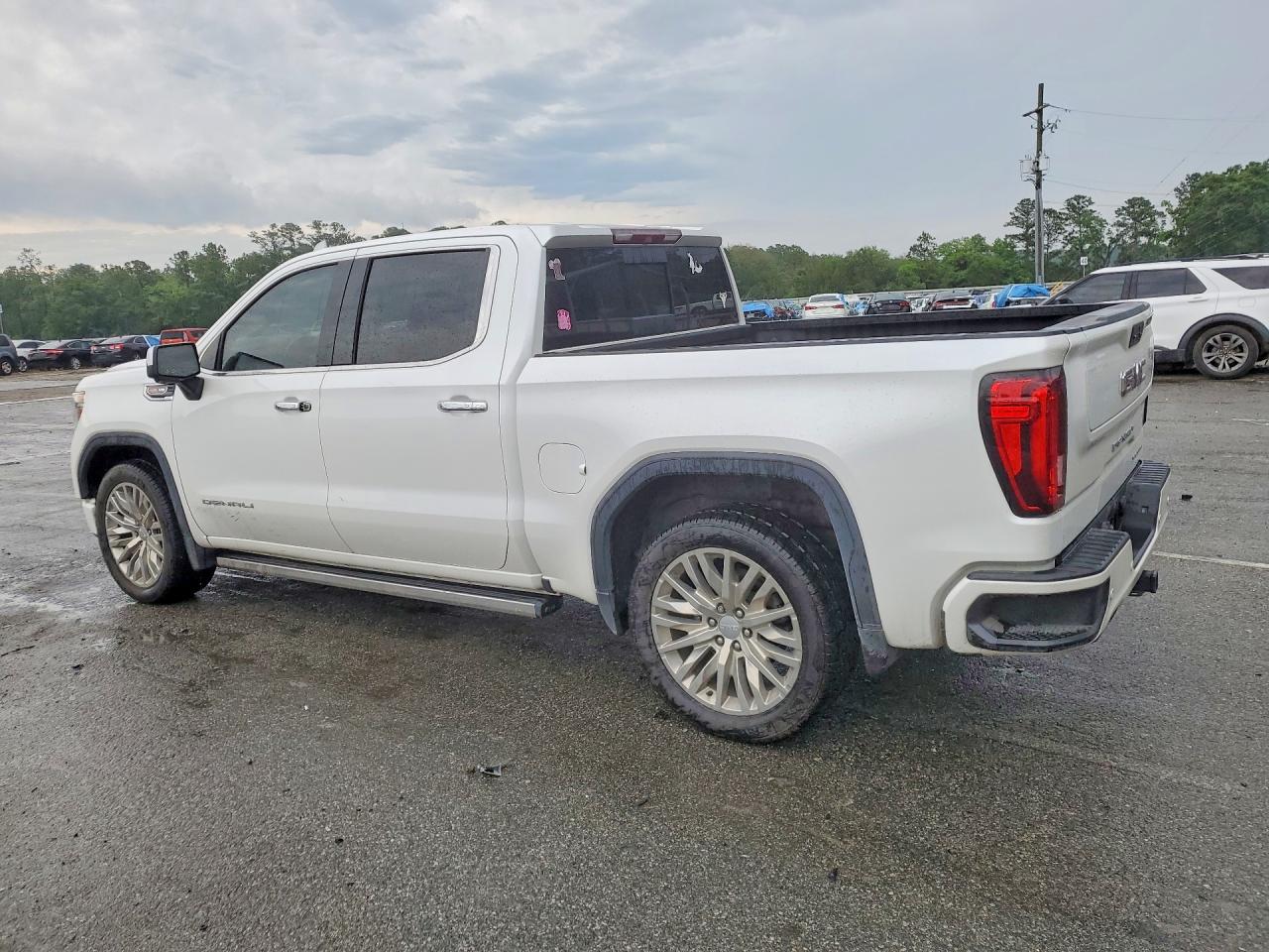 GMC Sierra K1500 Denali
