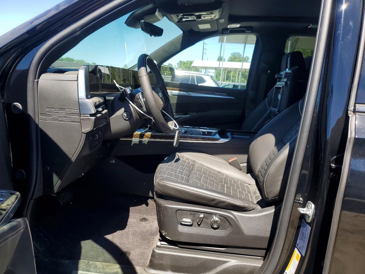 Cadillac Escalade Esv Sport Platinum