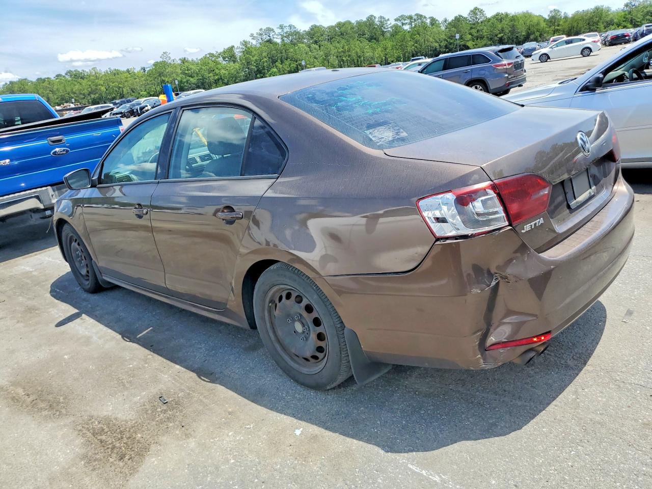 Volkswagen Jetta Base