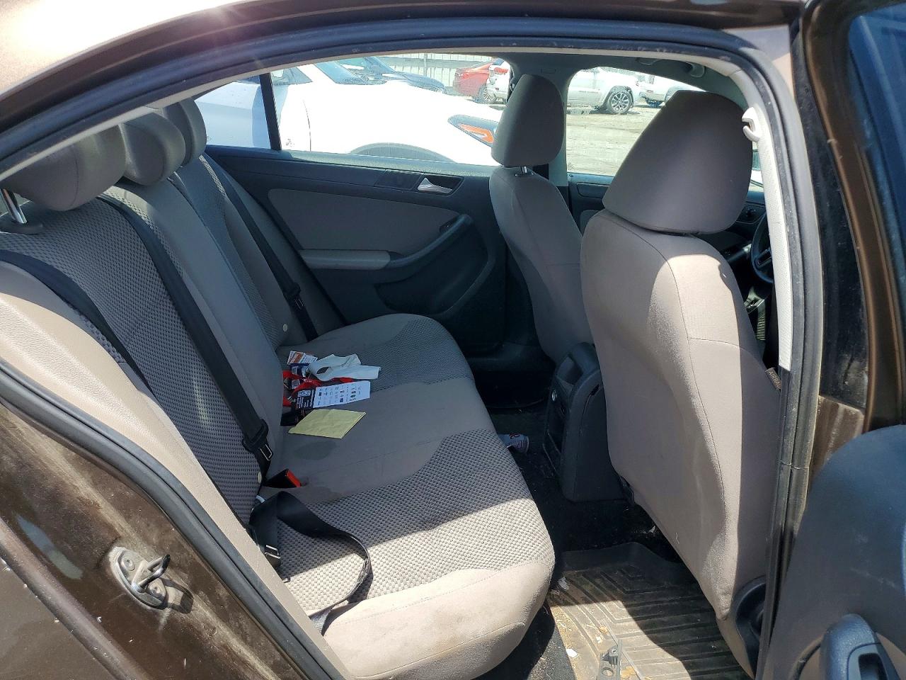 Volkswagen Jetta Base